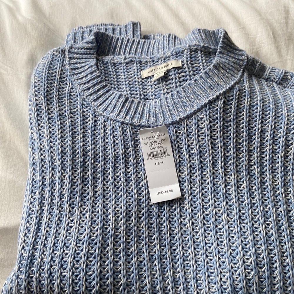 American Eagle women's sweater size M color blue with white new with tags
